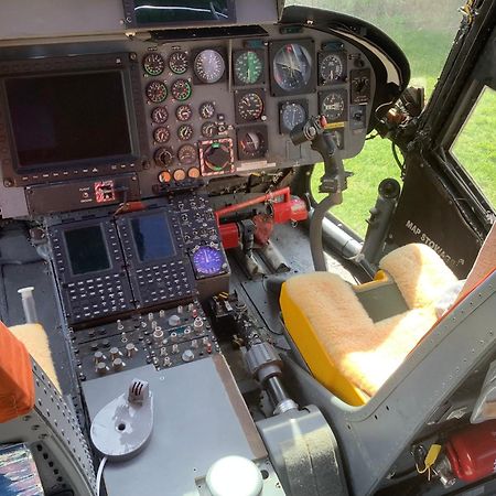 Haelarcher Helicopter Glamping Helston Esterno foto